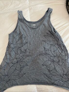 Old Navy Gray Floral-Print Tank Top